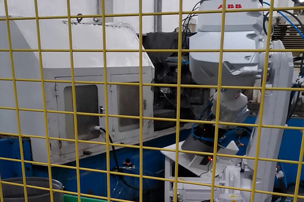 ABB工業機器人機床上下料